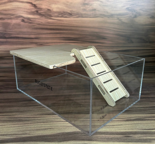 Bucatstate Acrylic Toilet (2 Sizes)